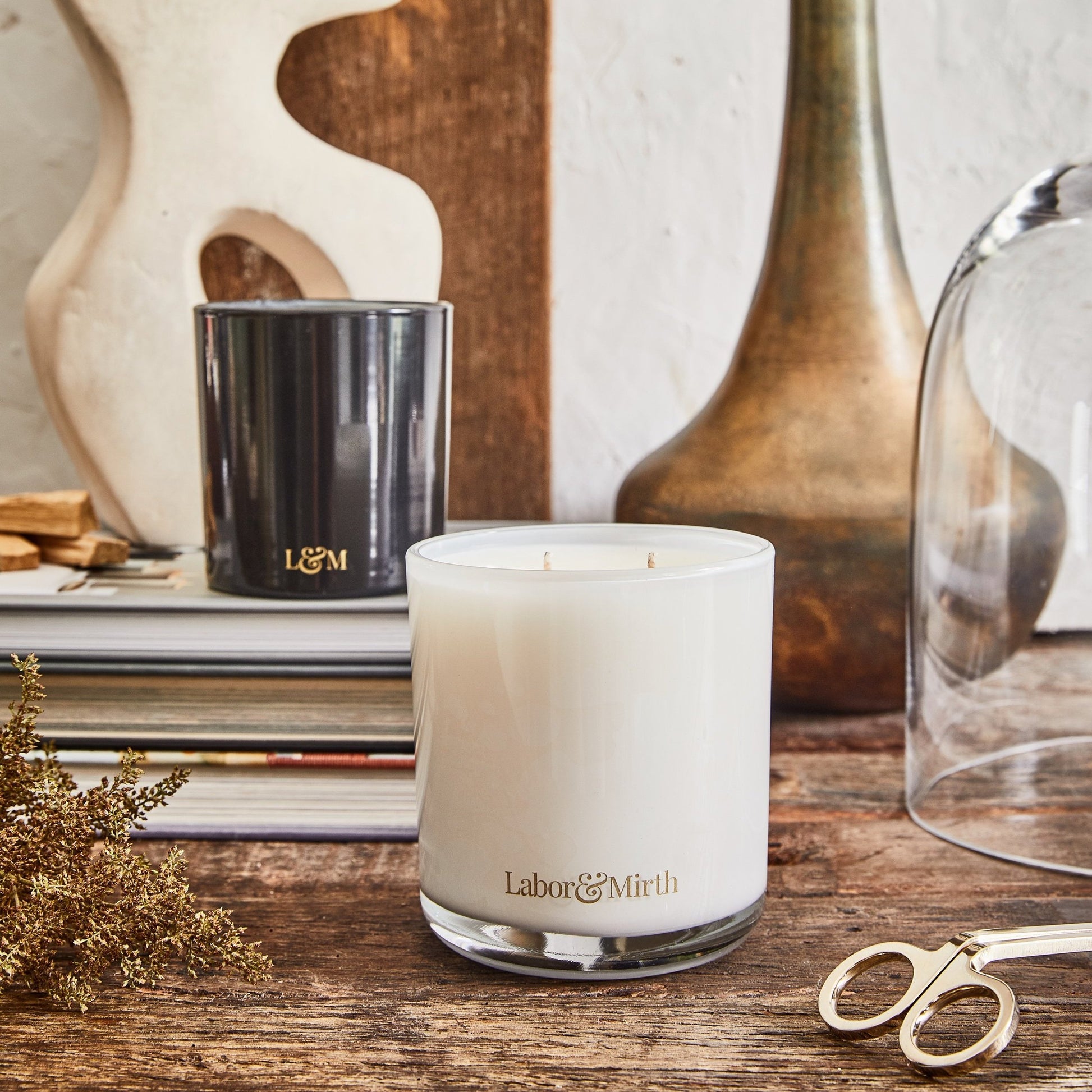 L and M photo white candle
